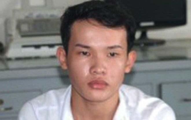 Giết chủ tiệm cầm đồ, nam thanh niên cướp lại xe máy bạn gái đã cầm cố