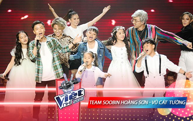 Fan bấn loạn khi Soobin - Vũ Cát Tường hóa cặp đôi 'bóng bẩy' nhảy phụ họa cho dàn trò cưng