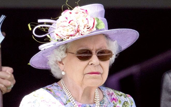 Đây là những điều nhỏ nhặt khiến Nữ hoàng Elizabeth khó chịu