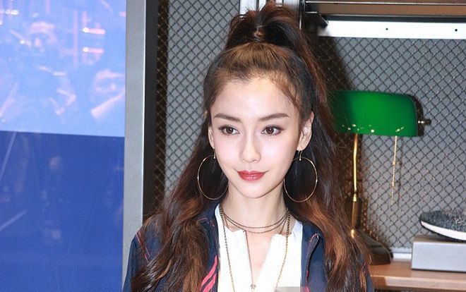 Ơn giời Angela Baby đã xinh đẹp xuất thần trở lại sau 'bão tin đồn' li hôn!