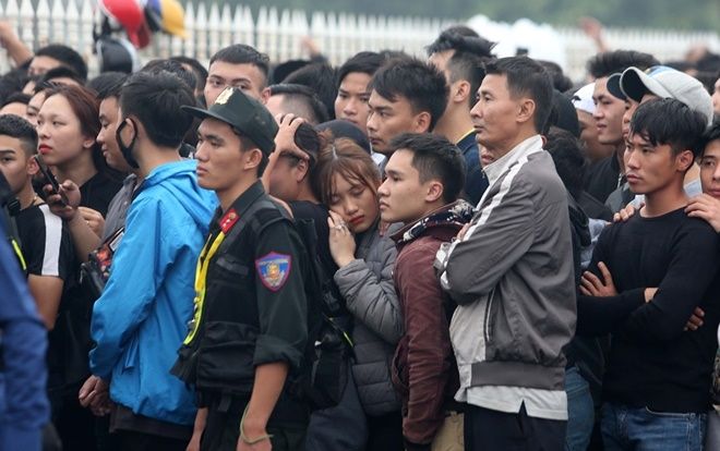 Mới bán 5 nghìn vé, VFF còn hơn 15 nghìn vé online chờ CĐV mua