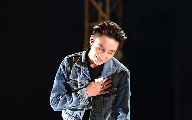 Cứ tưởng Sơn Tùng M-TP là 'ông hoàng' YouTube tại Việt Nam, hoá ra anh vẫn thua xa ba nhân vật này