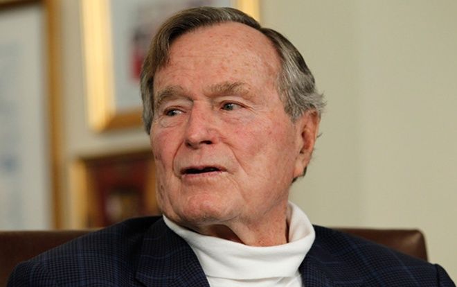 Cựu Tổng thống Mỹ George H.W. Bush qua đời ở tuổi 94