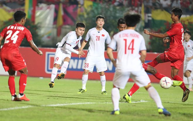 Thầy trò ông Park Hang Seo trở thành 'mỏ vàng' của các nhà đài tại AFF Cup 2018