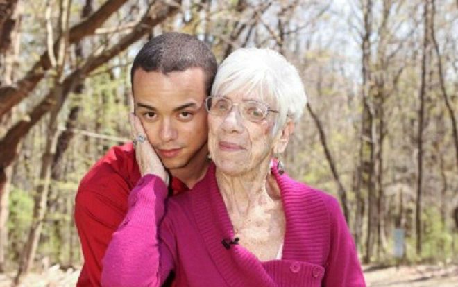 Cụ bà 91 tuổi cảm thấy hãnh diện và được tái sinh khi yêu trai trẻ 31 tuổi suốt 5 năm