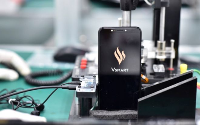 Vingroup sẽ chính thức ra mắt 4 chiếc điện thoại Vsmart ngày 14/12/2018