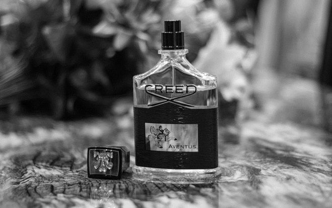 Không riêng quyền lực, giới hoàng tộc cũng từng tranh giành loại nước hoa này