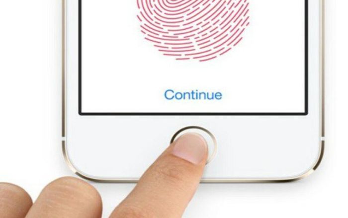 Lợi dụng cảm biến vân tay Touch ID,  kẻ gian đã thực hiện thành công nhiều vụ lừa đảo trên iPhone