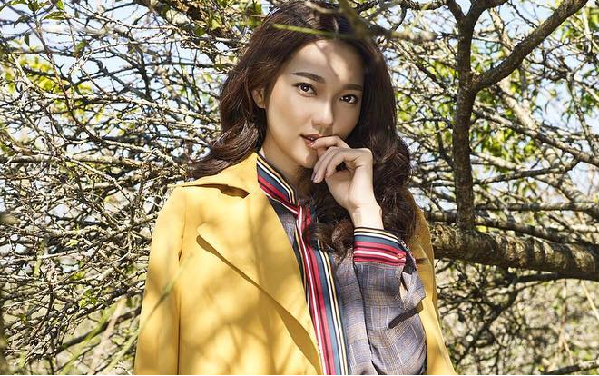 Dàn chân dài của sao Việt Nam bất ngờ 'xuống tóc' trước trận gặp Philippines