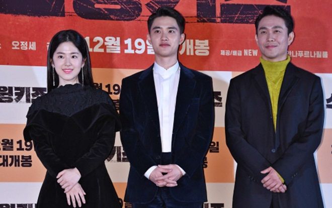 Họp báo 'Swing Kids': D.O. (EXO) tươi như hoa bên 'tiểu mỹ nhân' Park Hye Soo và Oh Jung Se