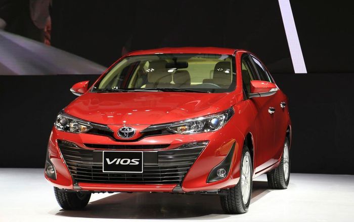 Điểm danh các mẫu xe giảm giá mạnh nhất dịp cuối năm 2018