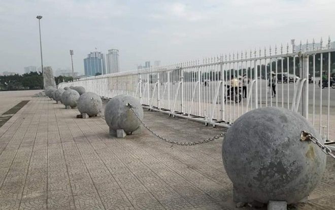 Từ chuyện di rời 40 quả bóng bê tông theo phong thủy, nào ngờ ở quốc gia này còn có cả môn học phong thủy đấy