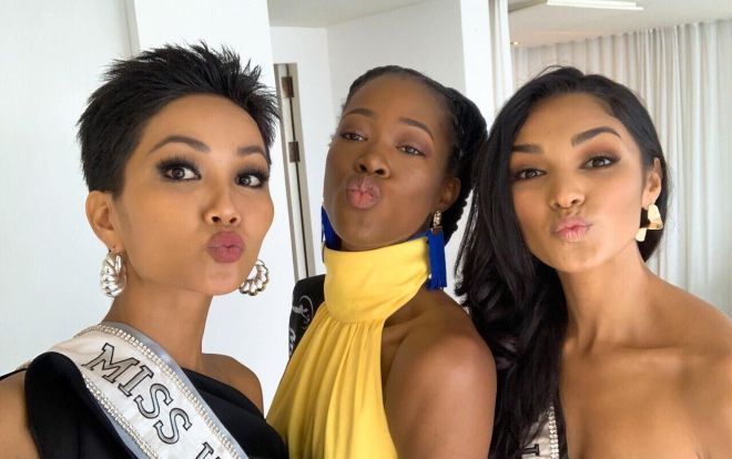 Tin được không, tóc tém đặc sản của H'Hen Niê bị hoa hậu Mỹ nhận xét là như mớ đinh!