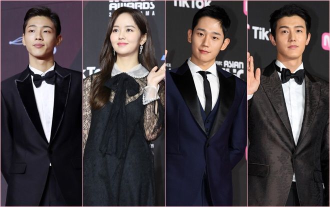 Thảm đỏ 'MAMA 2018': Jung Hae In, Kim So Hyun - Lee Ki Woo và Ji Soo tỏa sáng cùng Wanna One