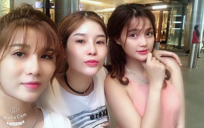 Bà chủ xinh đẹp ở Malaysia: Vào sân Bukit Jalil sợ bị đánh, mong Việt Nam thắng