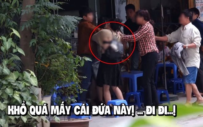 Rảnh quá giờ còn có cả ekip dàn dựng cảnh đánh ghen trêu ngươi các cặp đôi trên phố khiến dân mạng bức xúc