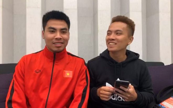 Trước thềm trận chung kết lịch sử, Đức Huy ‘quý tộc’ livestream tiết lộ bí mật bất ngờ khiến fan xôn xao