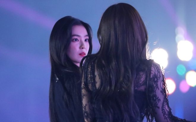 Đổi vũ đạo với Jennie (BlackPink) trên sân khấu: Irene (Red Velvet) lần đầu nói về khoảnh khắc này