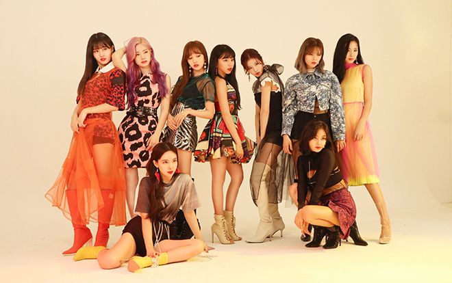 Nhóm nữ K-Pop sở hữu nhiều MV đạt 100 triệu view nhất: Xác nhận gọi tên TWICE, và con số đạt được là…
