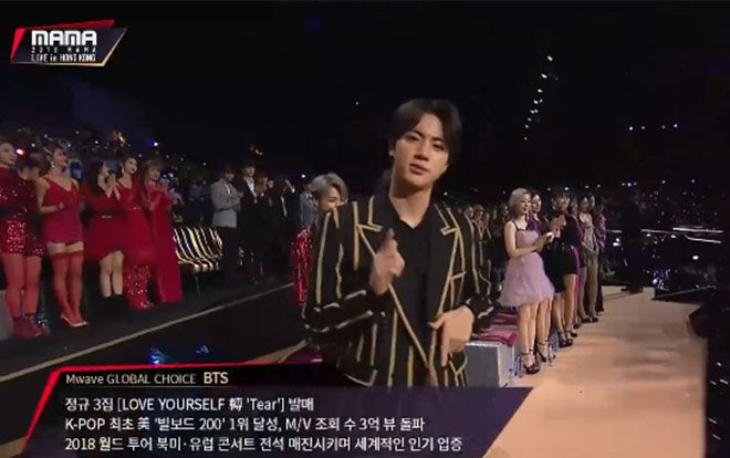 MAMA 2018: BTS 'công phá' các giải thưởng, các thành viên bật khóc khi lên sân khấu