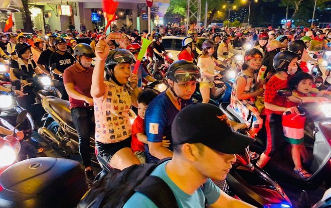 Các tuyến đường hạn chế và cách đi lại để tránh ùn tắc khi diễn ra chung kết AFF Cup