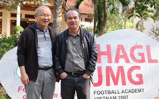 Việt Nam vô địch AFF Cup 2018: Bao giờ vinh danh bầu Đức?