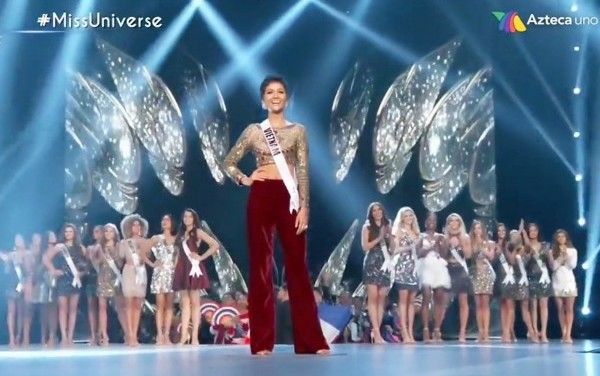 Giữa 'trùng khơi' váy ngắn, H'Hen Niê tiến thẳng Top 5 Miss Universe với món đồ này