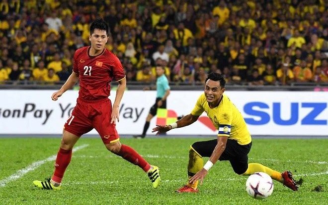 Bố cầu thủ Đình Trọng: ‘Nhà tôi nay làm hơn 20 mâm cỗ mời khách, sắp tới con sẽ sang Hàn Quốc tiểu phẫu'