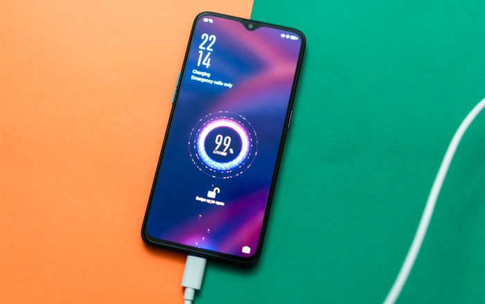 Công nghệ sạc nhanh SuperVOOC trên OPPO R17 Pro có gì đặc biệt?