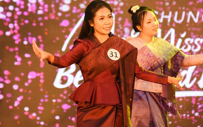 Nữ sinh Lào gây ấn tượng tại cuộc thi Hoa khôi & Nam vương ĐH Bách Khoa Hà Nội