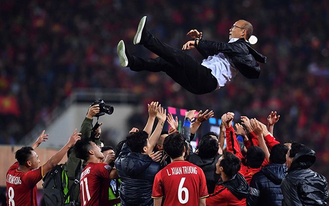 Thầy trò ông Park Hang Seo sẽ được dùng những chiếc xe buýt đặc biệt tại Asian Cup 2019