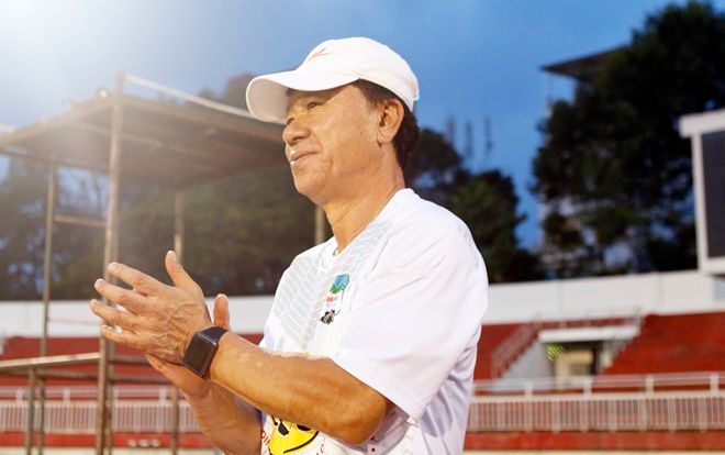Chia tay bầu Đức, 'đồng hương' HLV Park Hang Seo đến CLB TP.HCM