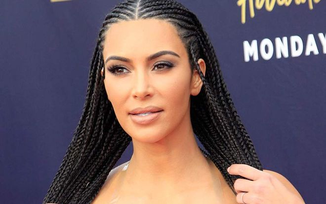Chị em nhà Kardashian rủ nhau đóng cửa ứng dụng của mình trong năm 2019