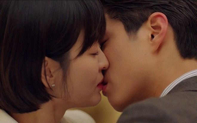 Song Hye Kyo và Park Bo Gum hôn nồng cháy khiến rating 'Encounter' tăng mạnh - ‘The Last Empress’ tạo kỷ lục mới