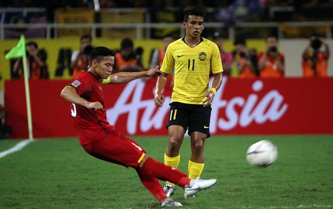 Đội trưởng tuyển Việt Nam nhận lót tay ‘khủng’ 9 tỷ đồng