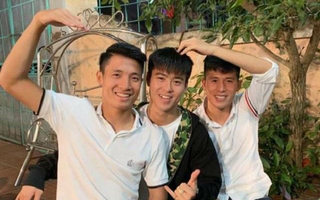 Fan thích thú phát hiện bí mật thời trang của bộ ba Duy Mạnh, Đình Trọng, Tiến Dũng