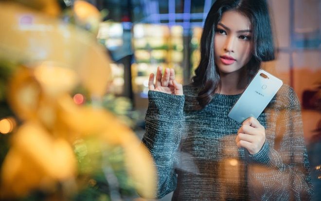 Bí quyết xuống phố đón giáng sinh khiến ai cũng phải ngoái nhìn