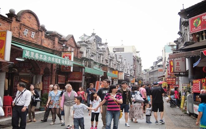 Đài Loan lập đội đặc nhiệm tìm kiếm 152 du khách Việt nghi bỏ trốn