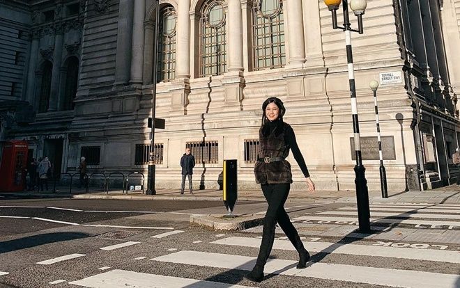 Á hậu Thanh Tú khoe ảnh trăng mật ngọt ngào, tiết lộ về những ‘tật xấu’ có 1-0-2 của ông xã