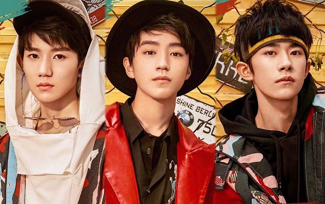 TFBOYS nói về bản thân trong năm mới, Dịch Dương Thiên Tỉ: 'Tình yêu khiến tôi không thoải mái'