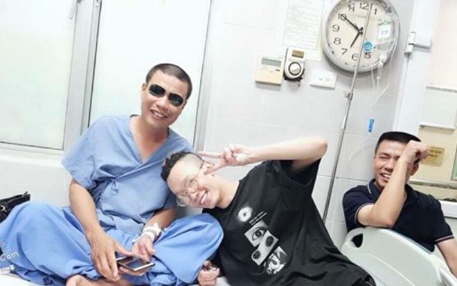 Truy tặng huy chương cho người đàn ông 43 tuổi hiến tạng nhường sự sống cho 6 người