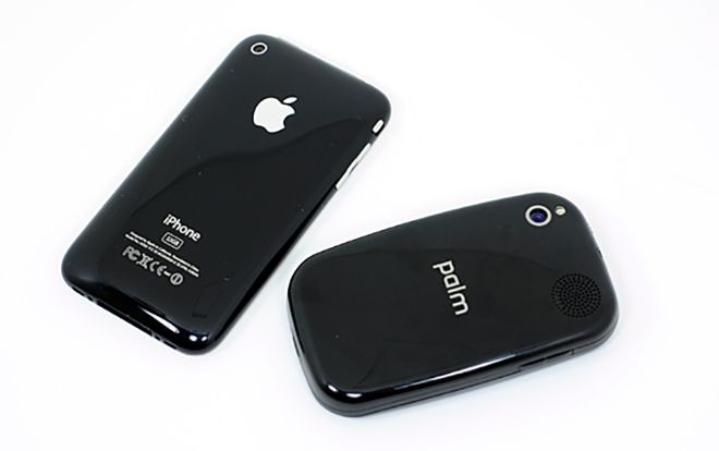 9 chiếc điện thoại ấn tượng này đã từng gây sốt 10 năm về trước