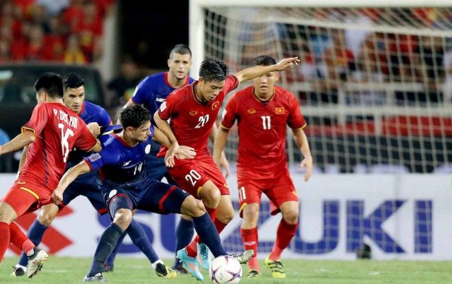 5 tuyển thủ Việt Nam đủ sức toả sáng hơn Đặng Văn Lâm nếu sang Thái Lan thi đấu