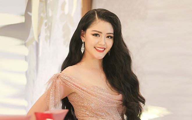 Á hậu Đại dương Đặng Thanh Ngân gợi cảm hơn nhờ giảm cân trong thời gian ngắn