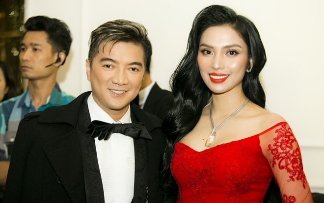 MC Huyền Sâm bận rộn cùng ca sĩ Đàm Vĩnh Hưng và dàn sao Việt trong đêm nhạc gây quỹ từ thiện