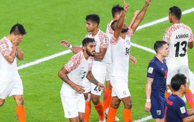 ĐT Thái Lan: 'Thôi đừng chiêm bao' giấc mộng World Cup