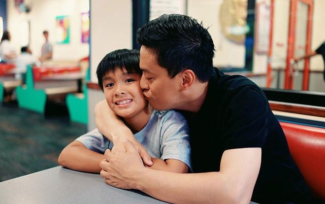 Sau tin đồn hôn nhân trục trặc, Lam Trường tiết lộ Yến Phương rất yêu chiều con riêng