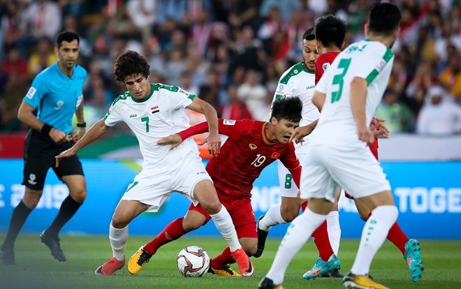 Xem tuyển Việt Nam đấu với Iraq, dân mạng Trung Quốc 'sởn gai ốc' khi thấy học trò HLV Park Hang Seo chơi quá hay