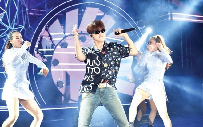 Sơn Tùng cùng dàn sao khủng khiến hơn 200.000 fan 'dậy sóng' trong chuỗi đại nhạc hội lớn nhất Việt Nam