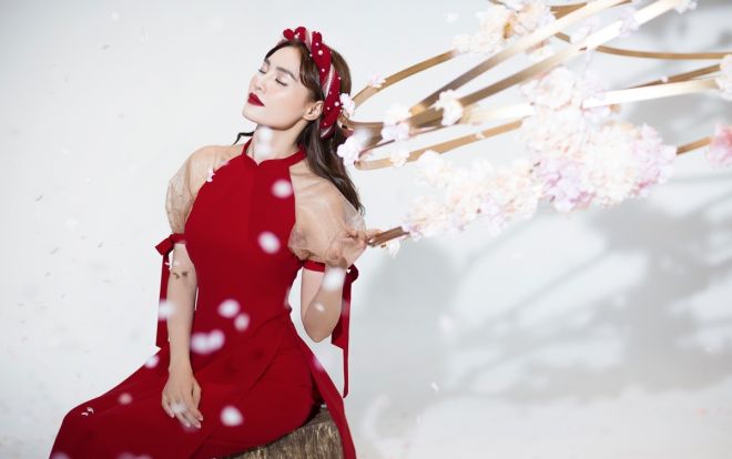 'Gái già' Ninh Dương Lan Ngọc khiến người hâm mộ mãn nhãn với nét đẹp thần tiên đón Tết